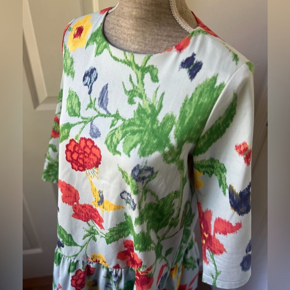 Tuckernuck Pierce Dress in Blue Floral Flounce Hem 3/4 Sleeve Size Medium - Picture 2 of 5